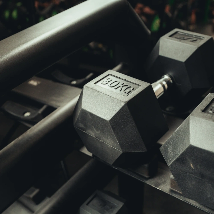 Hantla żeliwna gumowana HEX 30 kg - UpForm