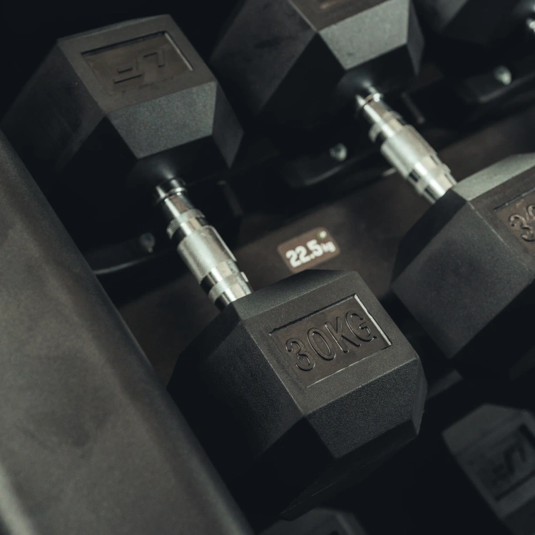 Hantla żeliwna gumowana HEX 30 kg - UpForm